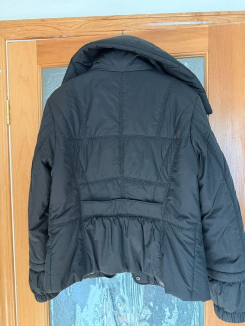 Down Jacket - Picture 2 of 3